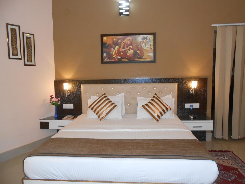 The Pearl Hotel Puri Bagian luar foto