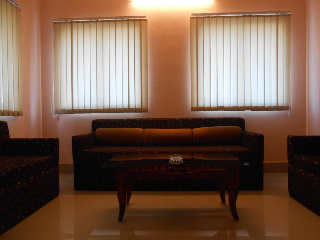 The Pearl Hotel Puri Bagian luar foto