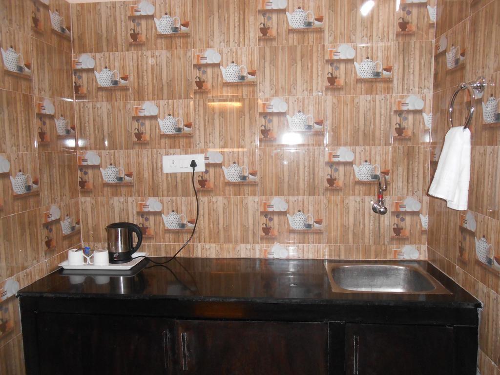 The Pearl Hotel Puri Bagian luar foto
